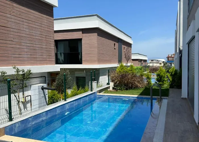 Havuzlu Smart Villa