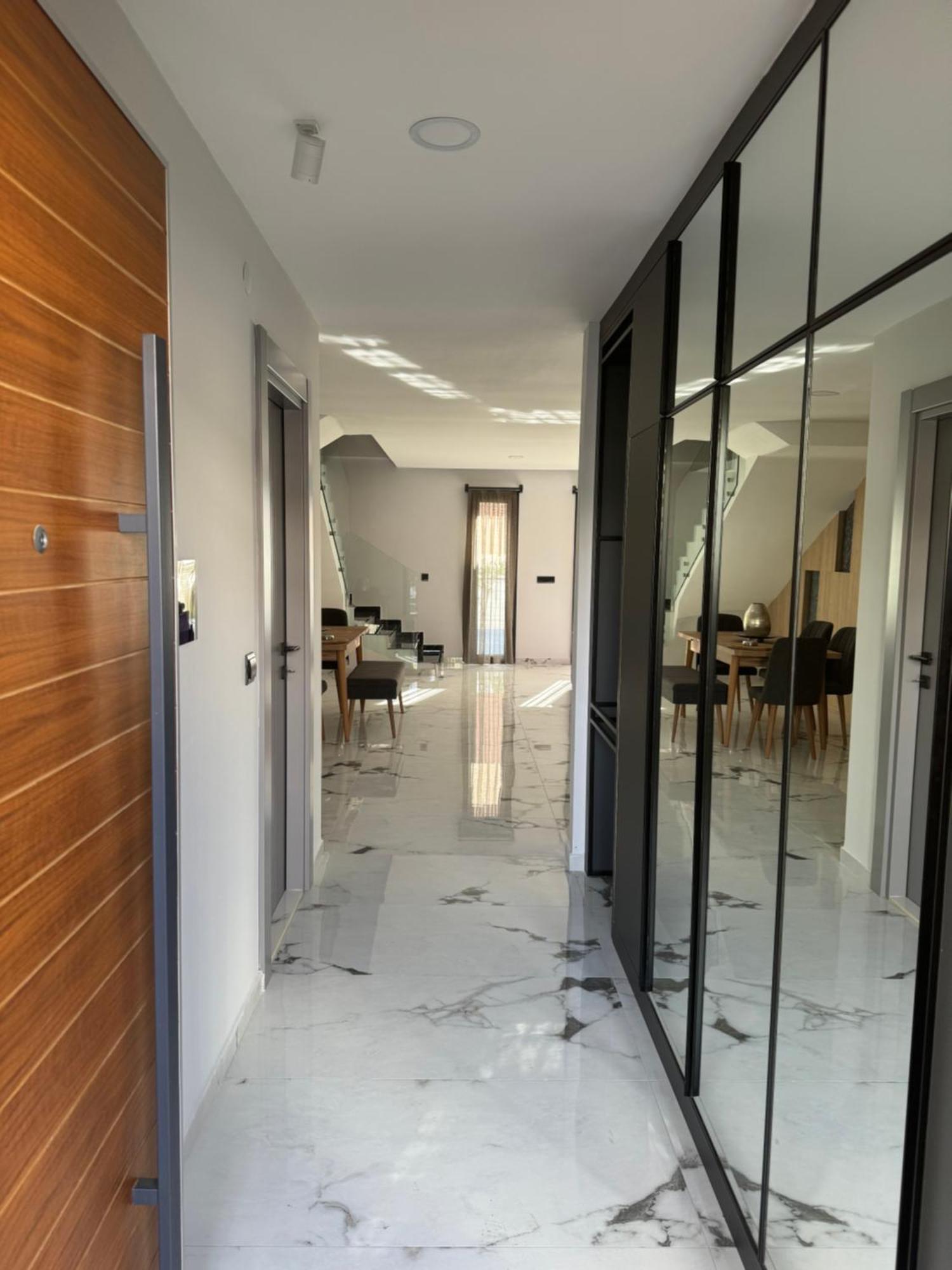 Havuzlu Smart Villa *