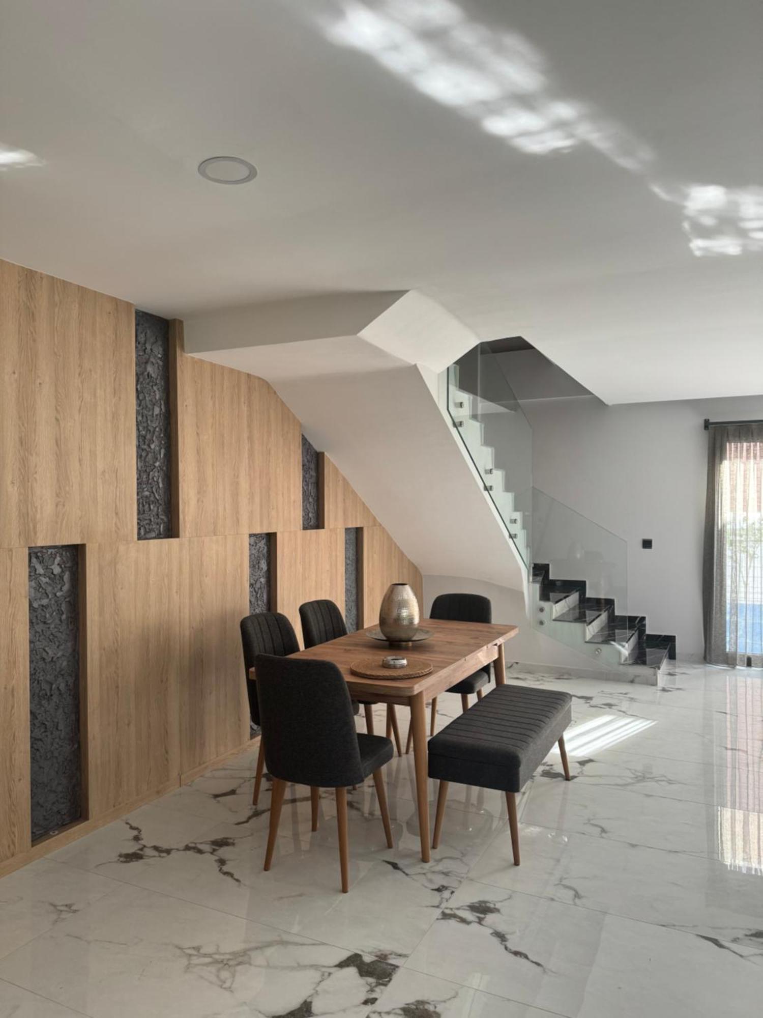 Havuzlu Smart Villa Kuşadası
